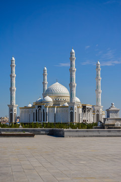 努尔苏丹大清真寺
