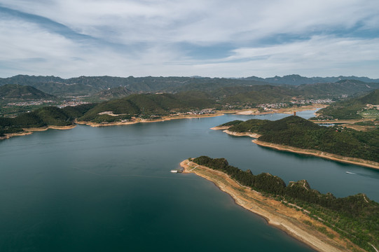 航拍北京平谷景区金海湖