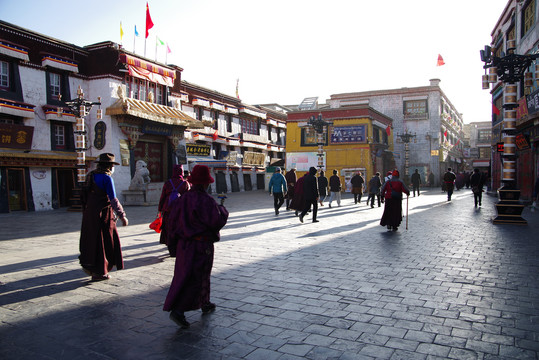 西藏拉萨八廓街生活场景