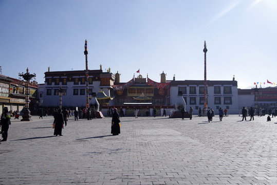 西藏拉萨八廓街大昭寺