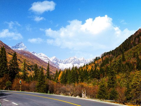 雪山公路