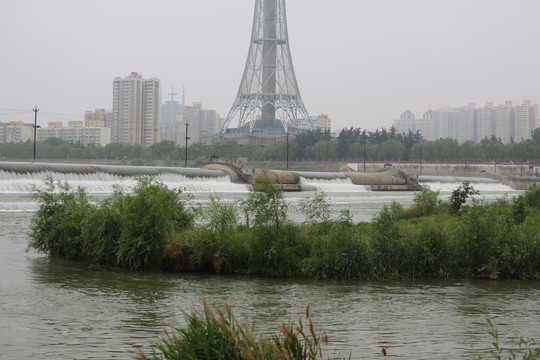 河岸景观