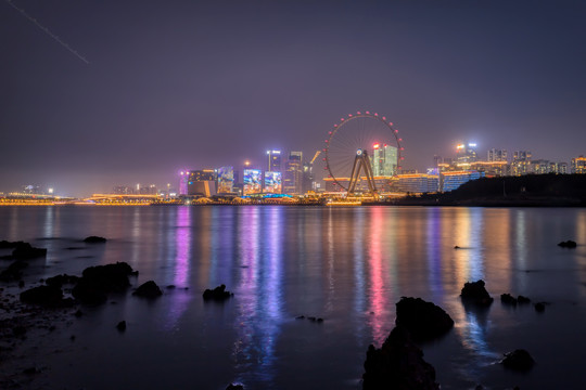 深圳宝安欢乐港湾摩天轮夜景