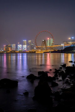 深圳宝安欢乐港湾摩天轮夜景