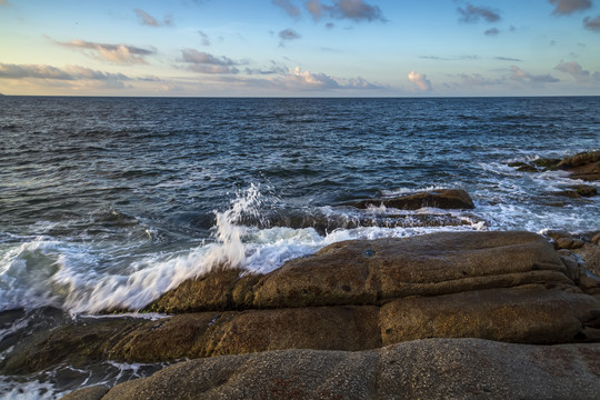 海岸岩石