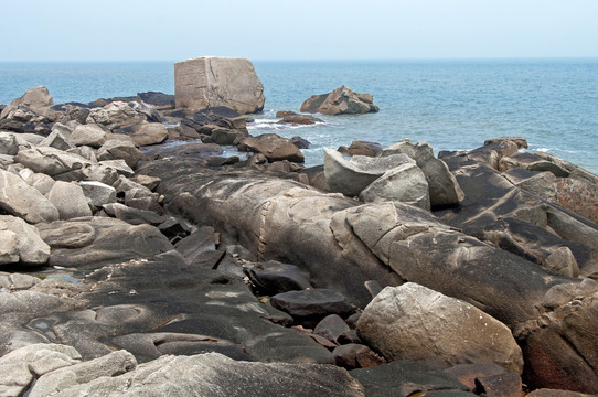 海岸岩石自然风光