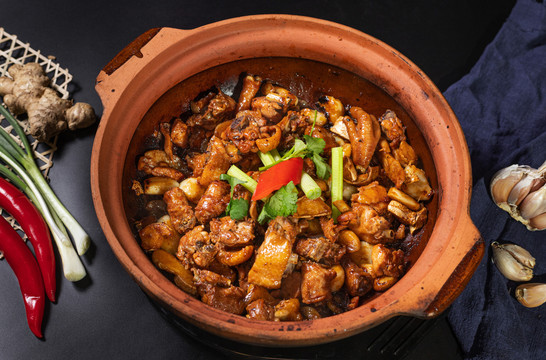 鸡煲