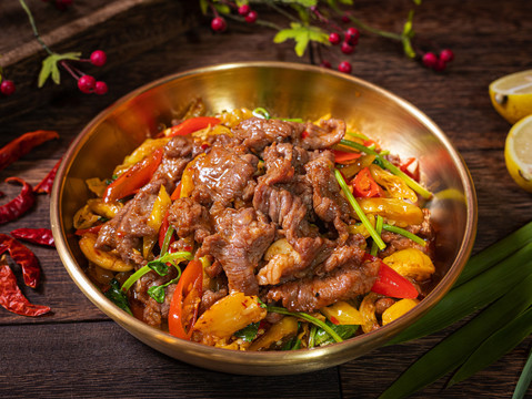 小炒牛肉