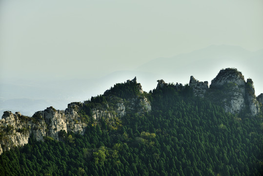 山峰山岭山脊悬崖峭壁