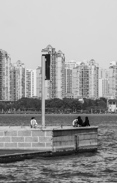 休闲金鸡湖畔