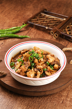 青椒炒仔鸡