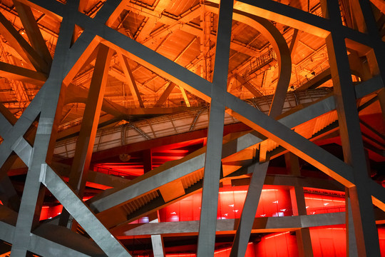 鸟巢体育场钢结构夜景