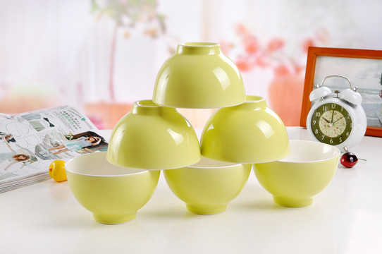 绿釉陶瓷碗