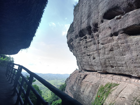 峡谷风景照