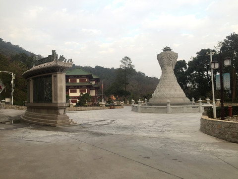 新会圭峰山玉台寺