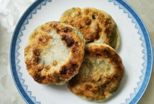 韭菜鸡蛋馅饼