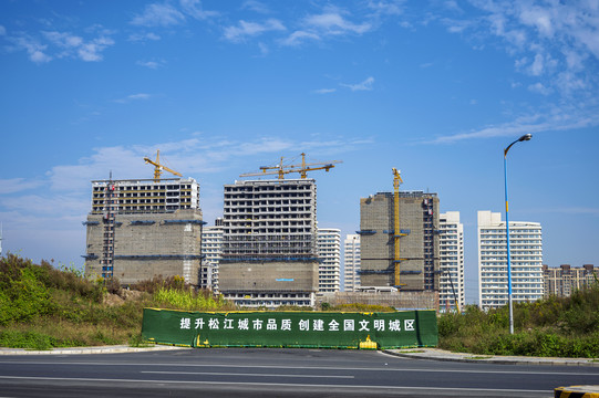 上海世纪新城的新建筑工地