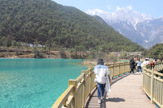 丽江蓝月谷景区