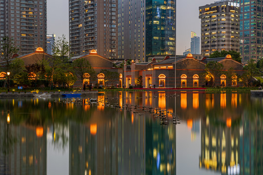 上海一大纪念馆湖色夕阳倒影