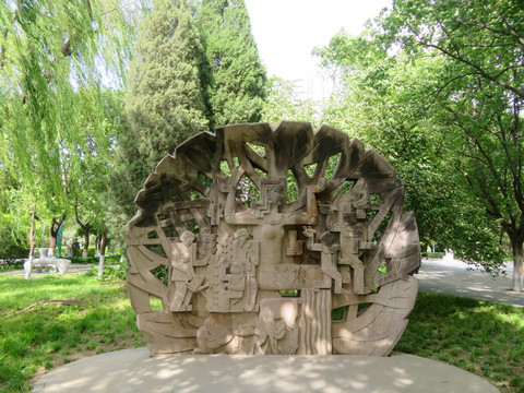 公园雕塑
