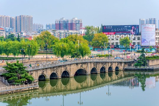 湖北荆州古城旅游区九龙桥