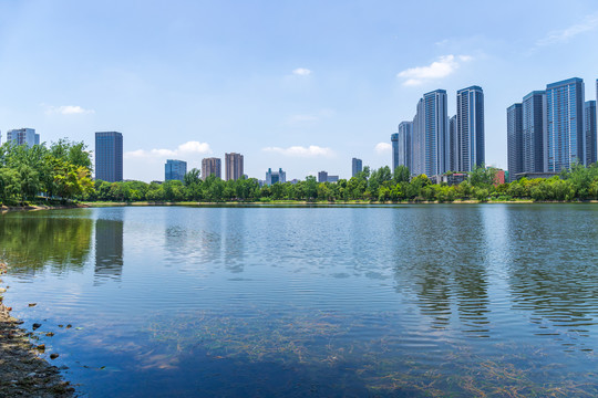 成都东湖公园湖泊自然风景