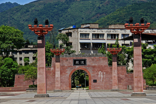 严道花岗石城楼