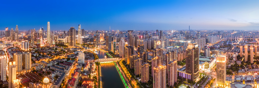 航拍天津城市建筑夜景全景大画幅