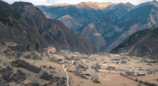 甘孜自治州措卡湖风景区