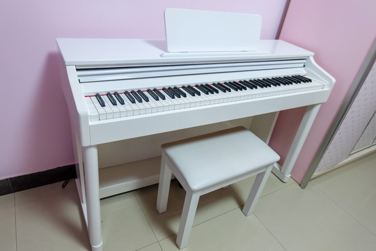 电钢琴