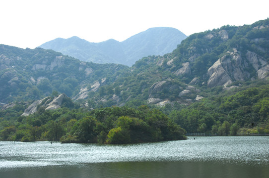 嵖岈山天磨湖