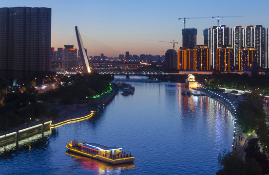 天津海河城市夜景风光