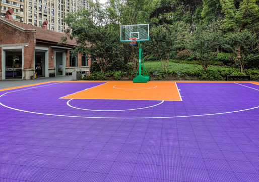 塑胶篮球场