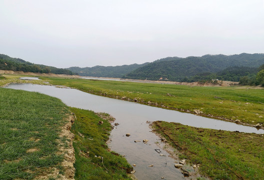 黄山洞水库风光