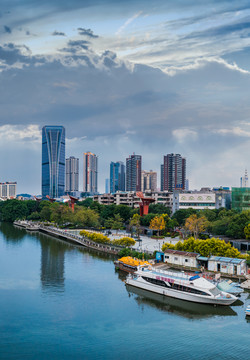 中山市岐江两岸城市风光