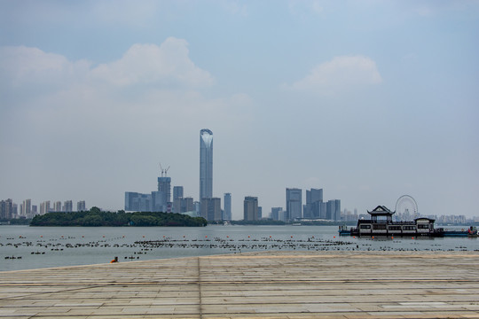 金鸡湖城市风光