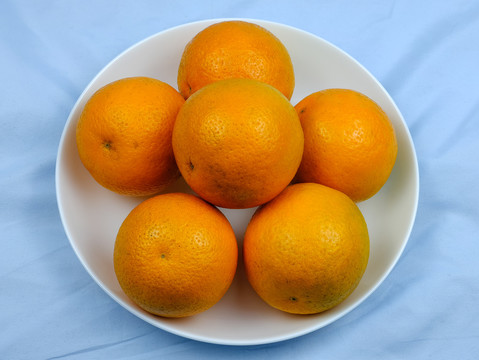 一碗橙子