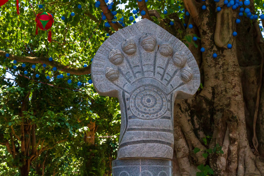 青秀山东盟友谊园柬埔寨石雕