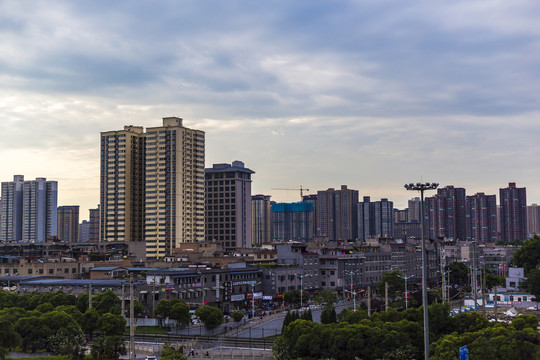 西安工农路街景