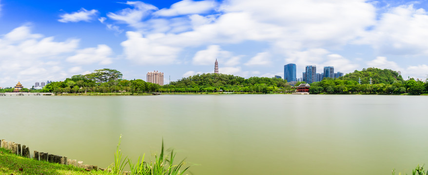 顺峰山公园风光全景图