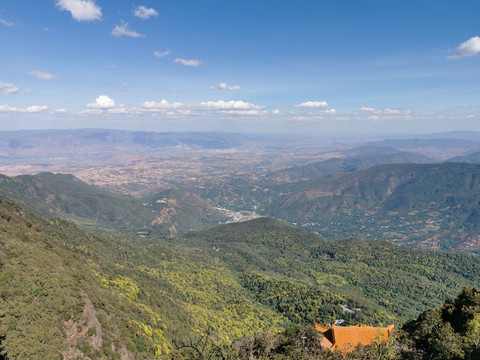 远山高山俯瞰