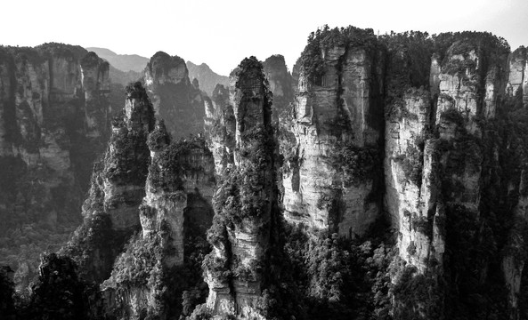 张家界水墨山水风景画