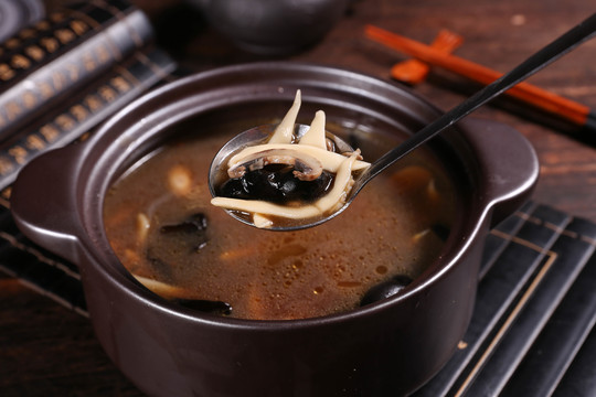 菌菇汤