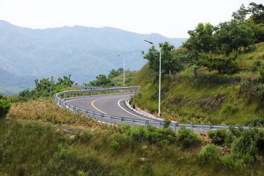 盘山路