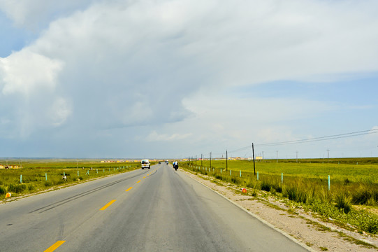 环湖公路