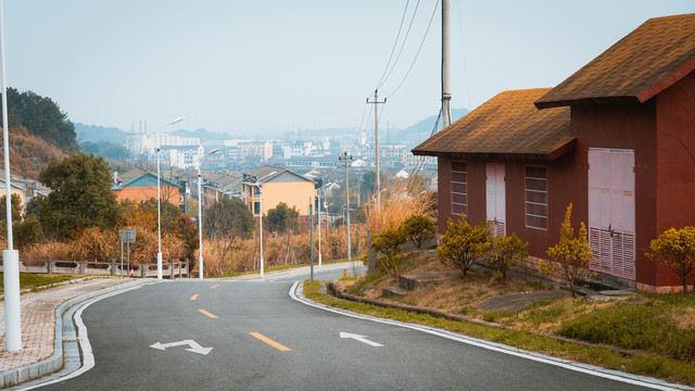 建筑道路小屋