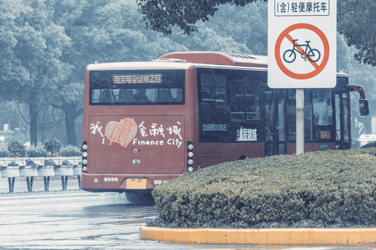 陆家嘴环线公交车