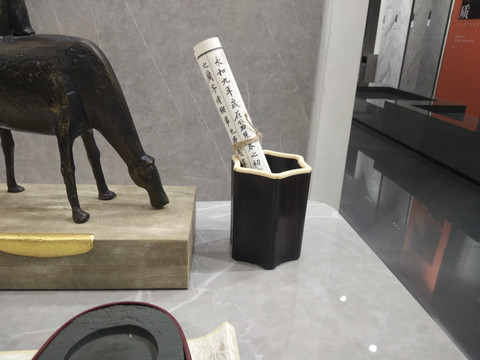 笔筒