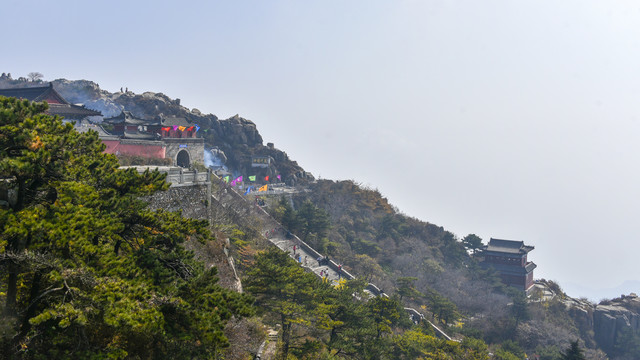 泰山风光西神门