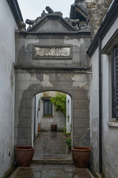 中式古建筑过道